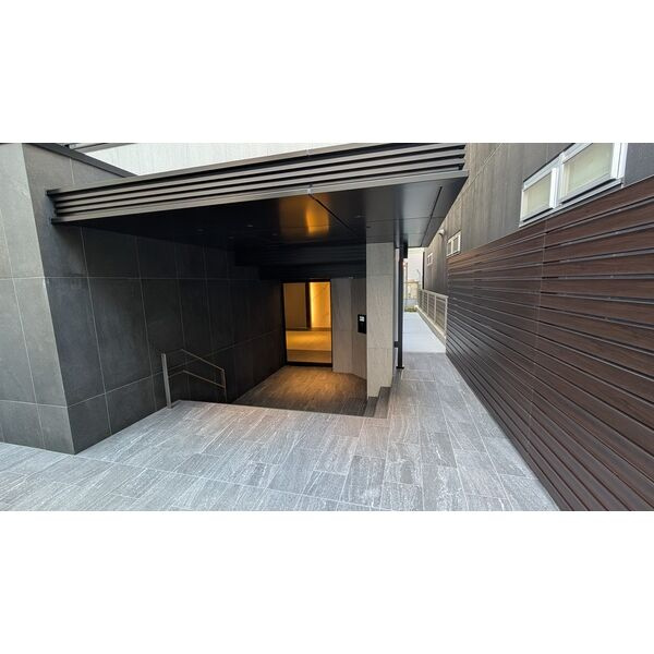 ザ・レジデンスパーク栄のエントランス