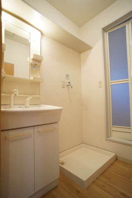 【洗面所】 | サンスタレトキワ