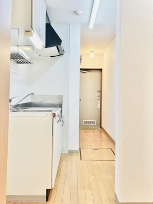 【居間・リビング】 | セレ西尾久 | 荒川遊園地前の賃貸物件。
「セレ西尾久」のことなら(株)メイワ・エステートへお任せください。