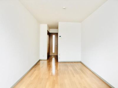 【居間・リビング】 | セレ西尾久 | 荒川遊園地前の賃貸物件。
「セレ西尾久」のことなら(株)メイワ・エステートへお任せください。