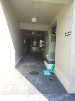 【エントランス】