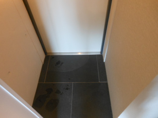 【玄関】