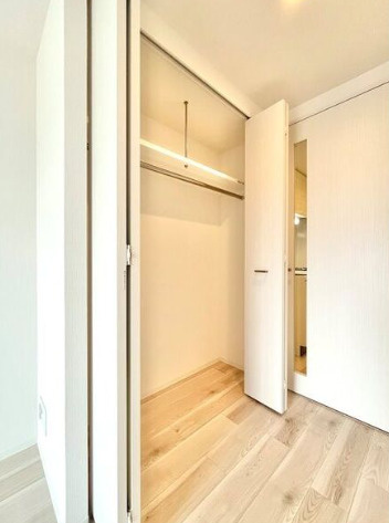 エスリード今池ルミナスの収納