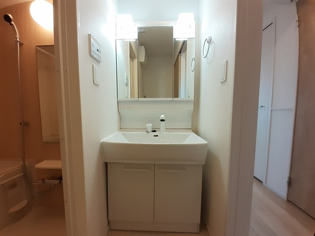 イーケー　サングレースの独立洗面台