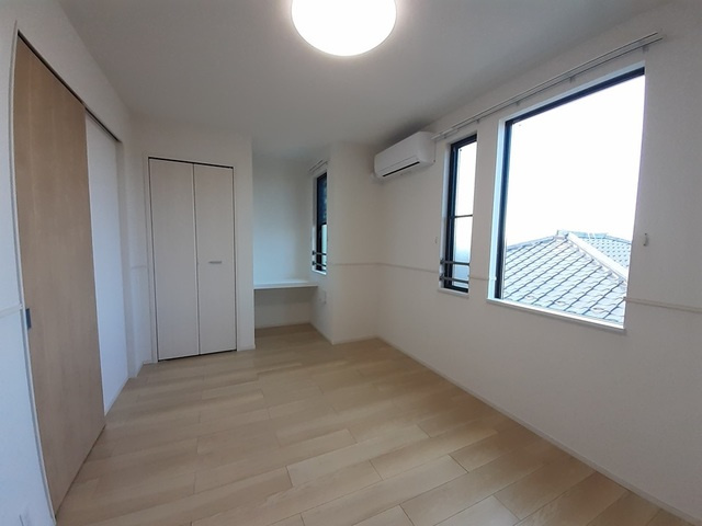 イーケー　サングレースの寝室