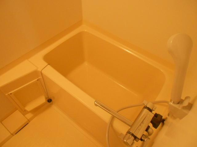 コーポカデンツァの浴室