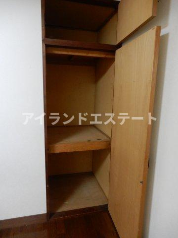 OTアパート　駅近　最上階　バストイレ別の収納