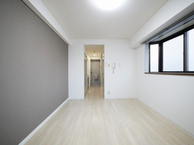 ドゥリーム新今里の居間・リビング