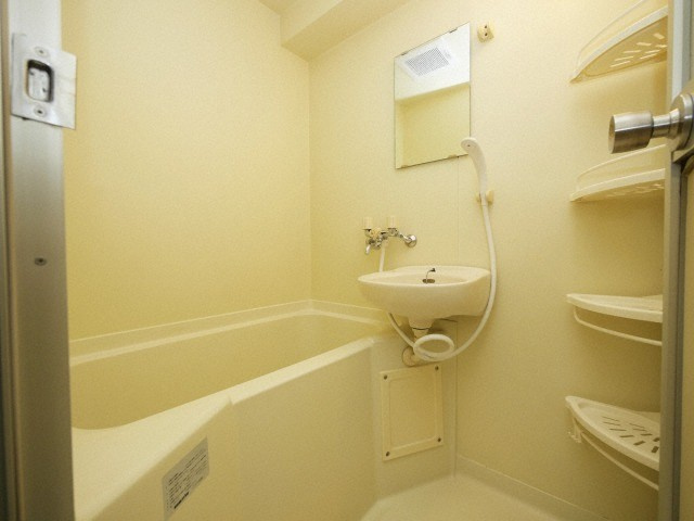 ドゥリーム新今里の洗面所