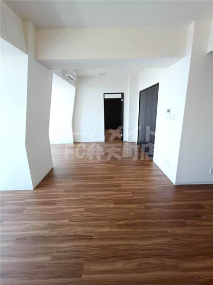 【居間・リビング】 | 大阪ベイタワーレジデンス