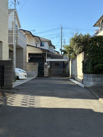 【前面道路含む現地写真】の画像