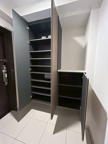 プレサンスレジェンド大阪新町タワーの収納