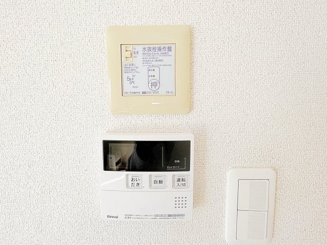 想定賃料年102万　想定利回り6.07％　木造戸建の防犯設備
