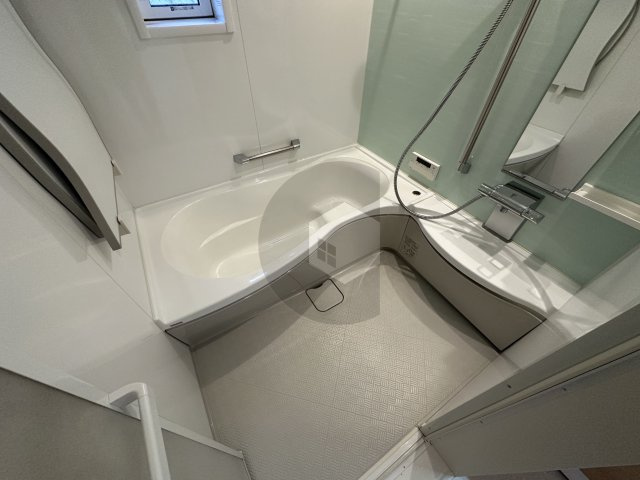 玉串町東戸建ての浴室