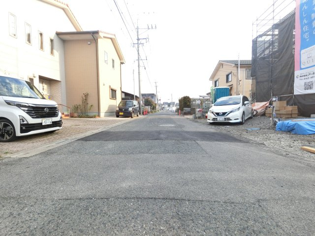 佐賀市西田代第3　1号棟の前面道路含む現地写真|前面道路含む現地写真です