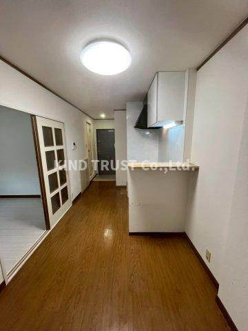 第2ミカドマンションの居間・リビング|リビングです