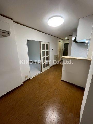 第2ミカドマンションの居間・リビング|使いやすいリビングです