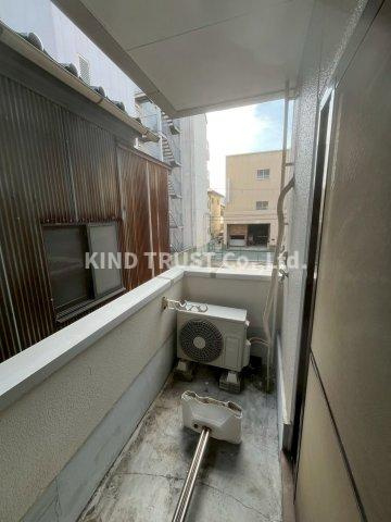 第2ミカドマンションの駐車場|車をお持ちの方に嬉しい駐車場付きの物件です