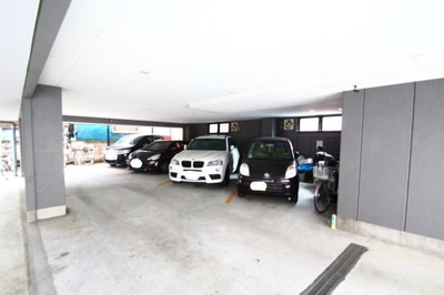 【駐車場】 | スプレンダーパレス