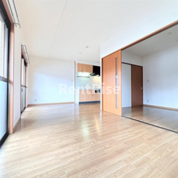 リヴェール　ドミールの居間・リビング