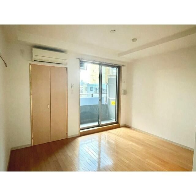 K2の居間・リビング