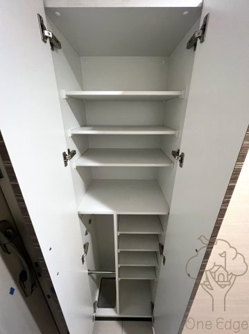 エス・キュート南森町の玄関