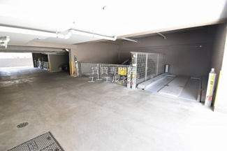 【駐車場】 | 敷地内駐車場