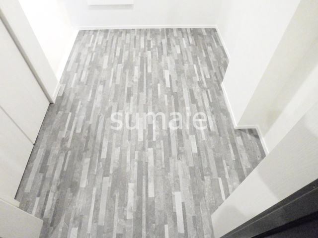 ノルデランテ篠崎の玄関