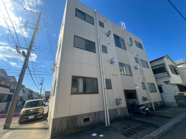 サンハイツ　西明石の外観