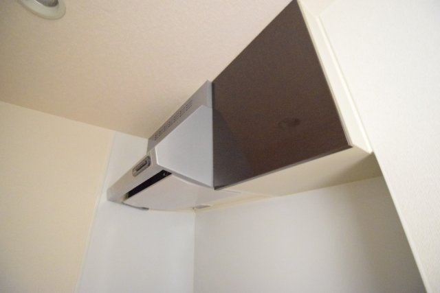 リブリ・パルクルールのキッチン|キッチン上部収納