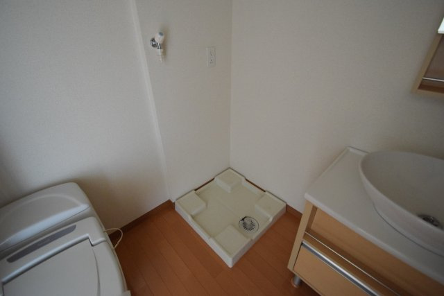 リブリ・パルクルールのその他|洗濯機置き場