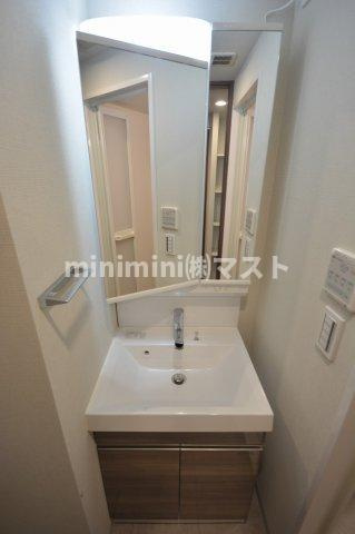 ミラージュパレス難波幸町の洗面所