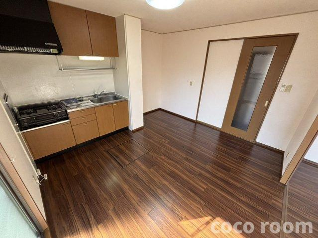 デルニエⅡ　Bの居間・リビング