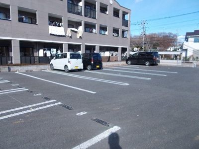 【駐車場】 | ティン・グロ－ブ