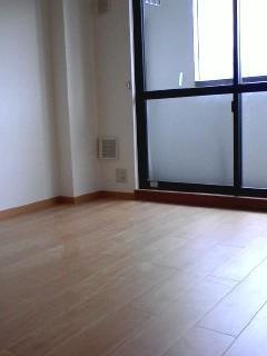 【内装】 | ティン・グロ－ブ