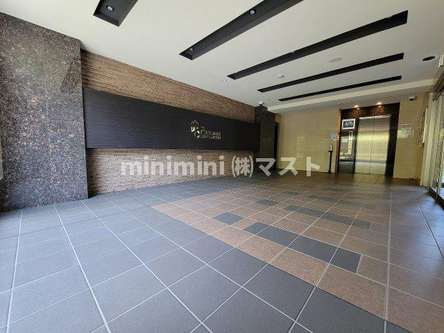 プレサンス大阪福島レシェンテのロビー