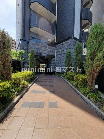 プレサンス大阪福島レシェンテの外観