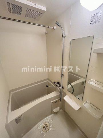 プレサンス大阪福島レシェンテの浴室