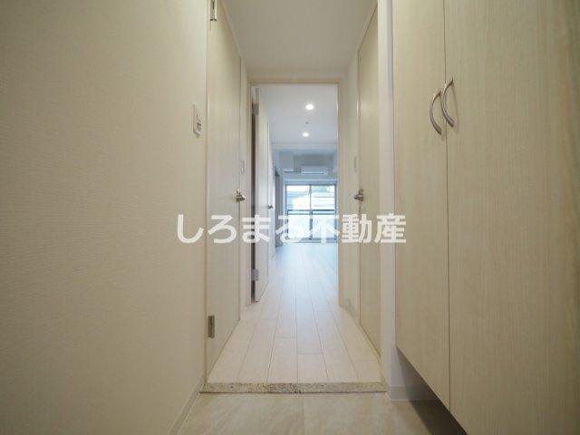 ソルテラス本庄西クレアストの玄関