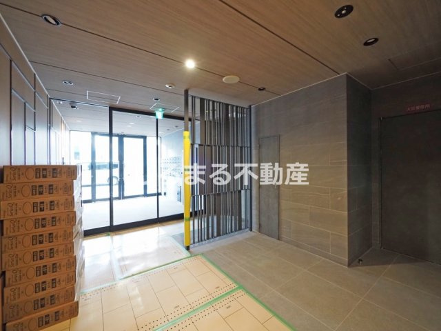 ソルテラス本庄西クレアストのロビー