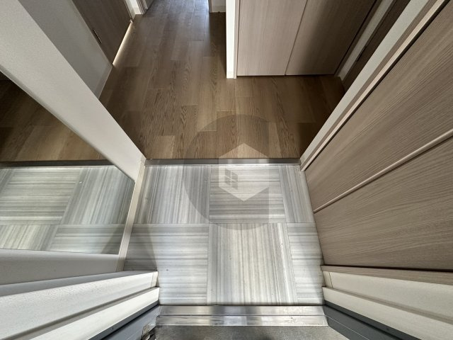 ボーベダー御厨の玄関