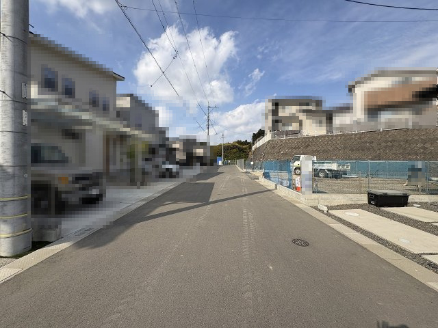 【その他】 | 糟屋郡須恵町上須惠25期　3号棟（全7区画）【仲介手数料無料・0円】 | 現地写真。前面道路です。