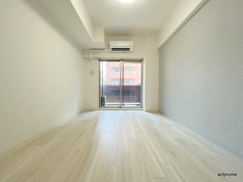 プレサンス堺筋本町センティス　仲介手数料無料の居間・リビング