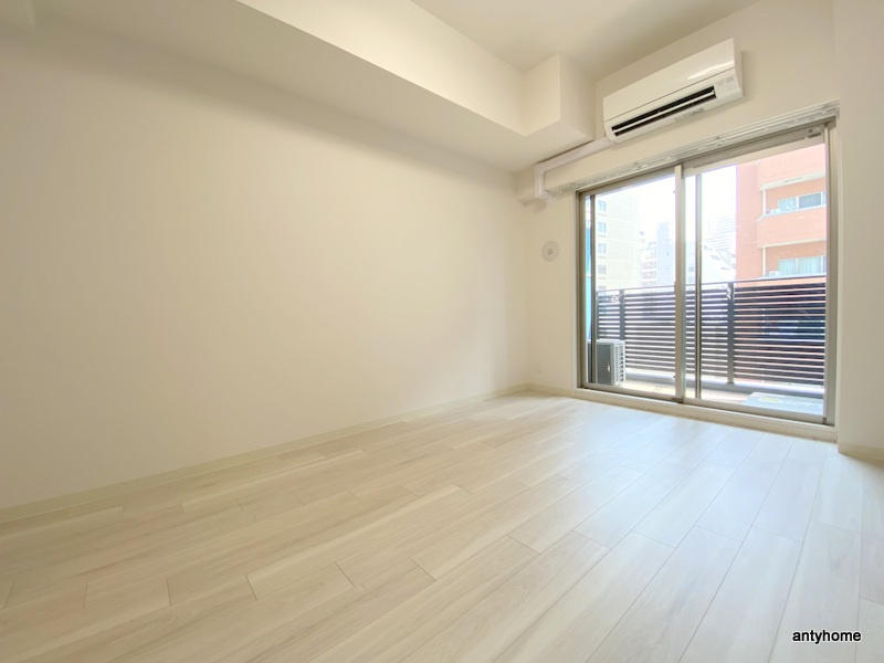 プレサンス堺筋本町センティス　仲介手数料無料の寝室