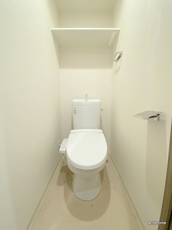 プレサンス堺筋本町センティス　仲介手数料無料のトイレ