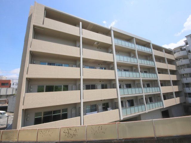 Ｔｏｕｒ　ｄ’Ａｎｇｅ　Ｉｋｏｍａの外観