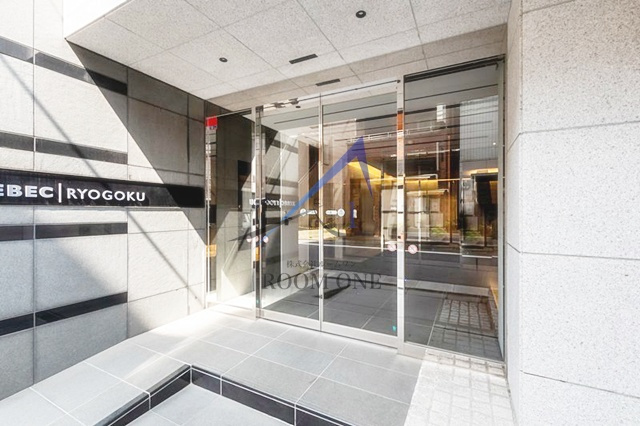 ジーベック両国のエントランス|エントランスです。