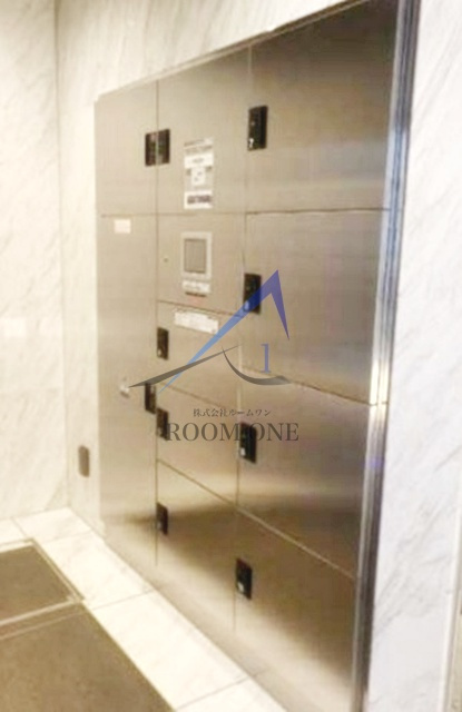 ジーベック両国のその他共用部分|宅配ボックスです。