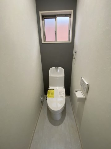 一戸建　大津市一里山4丁目のトイレ|トイレは各階にございます