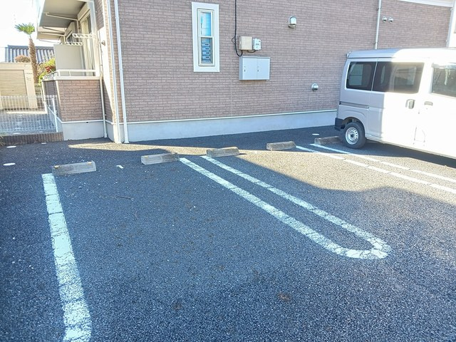 ハウディ五番町の駐車場